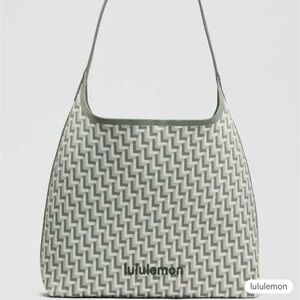 lululemon athletica Gray and White Geometric Shoulder Bag